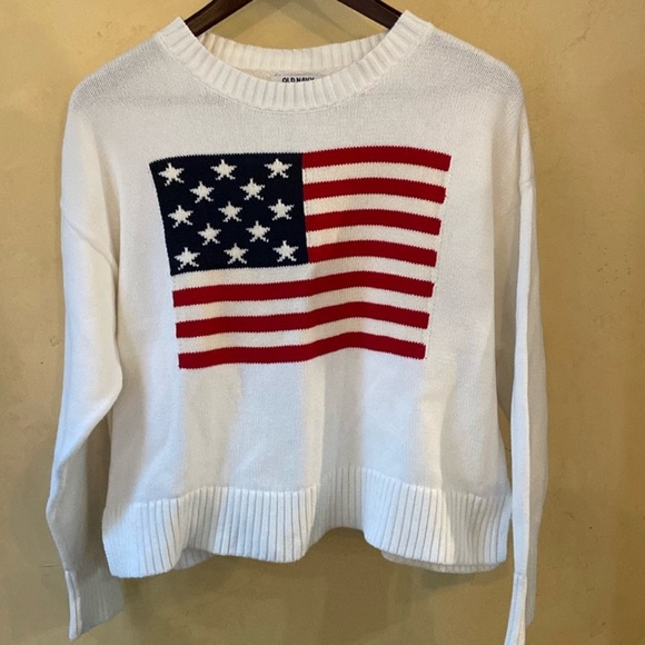 Old Navy White Crew Neck Sweater with American Flag Design - Picture 1 of 5
